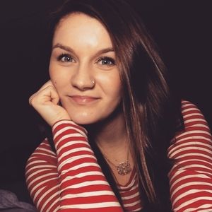 Meet your Posher, Brenna