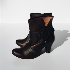 Jeffrey Campbell Zuliman mid heel ankle boot