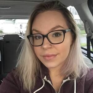 Meet your Posher, Dana