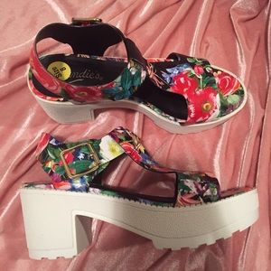 Floral platform shoes