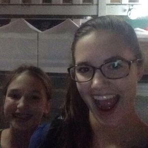 Meet your Posher, Bella