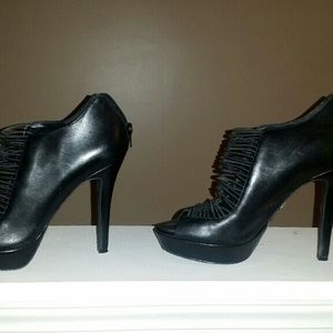 Jessica Simpson heels