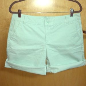 Gap mint green khakis shorts