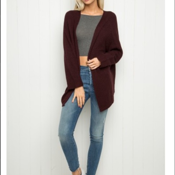 Brandy Melville Like New Caroline Cardigan