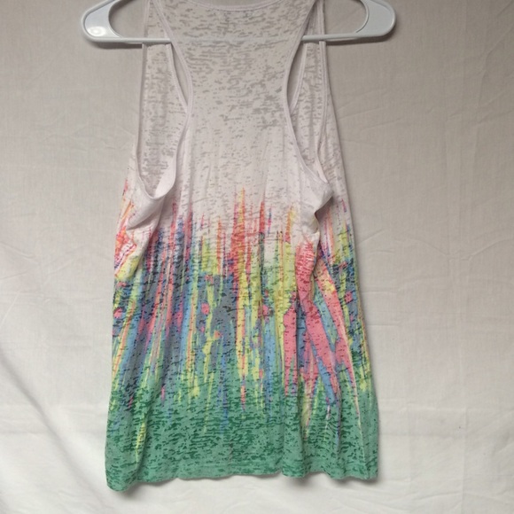 Tank top! - Picture 3 of 3