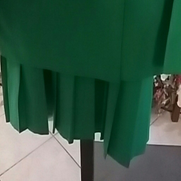 2pc suit - Picture 3 of 4