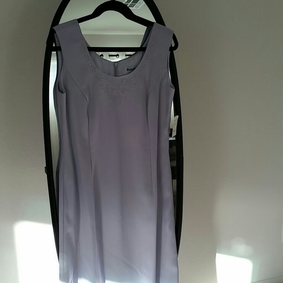 Lavender or sage party dress - Picture 2 of 2