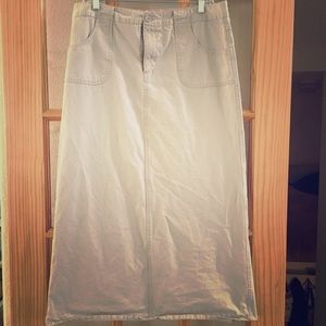 Old Navy Khaki Skirt