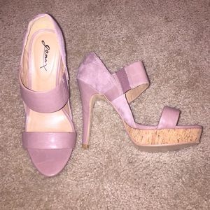 Super cute pink/purple heels