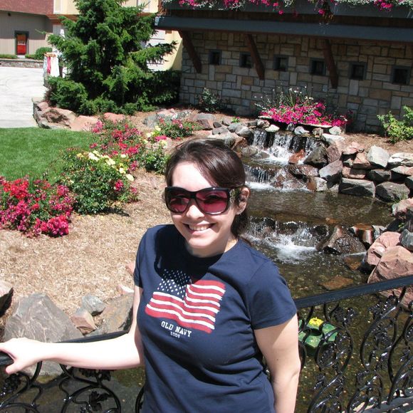 Meet your Posher, Janet - Picture 1 of 1