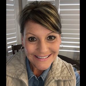 Meet your Posher, Vicki