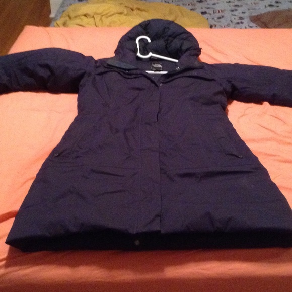 Coats - Picture 3 of 8