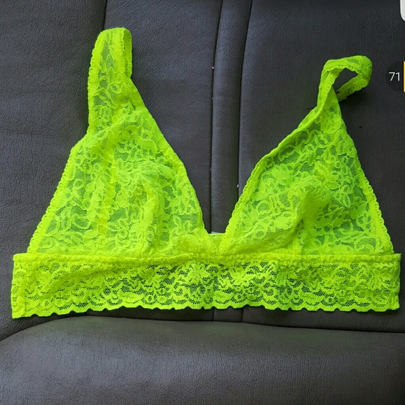 Victoria's Secret Tops - Victoria's Secret Lace Bralette Size Large