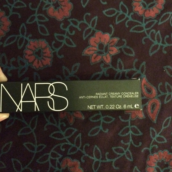 NARS Radiant Creamy Concealer in shade Caramel