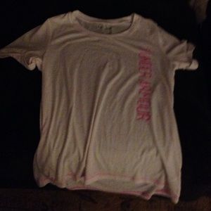 Super cute NEW under armor shirt