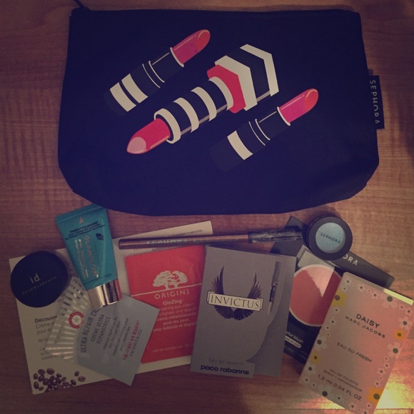 Sephora Other - Sephora makeup bag, samples & full-sized liner.