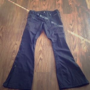 Black burton snowboard ski pants