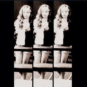 Meet your Posher, Justine