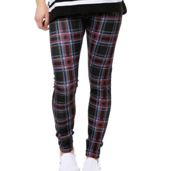 Romeo & Juliet Couture Pants - Romeo & Juliet couture black plaid legging szM