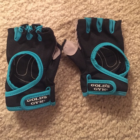 Women's workout gloves
