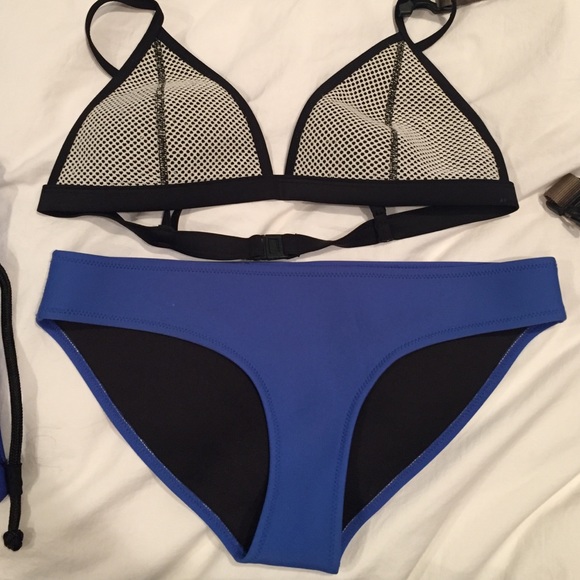 Ollie-penny wanderlust triangl swimsuit