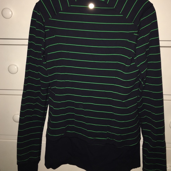 Lulu lemon jacket - Picture 3 of 3