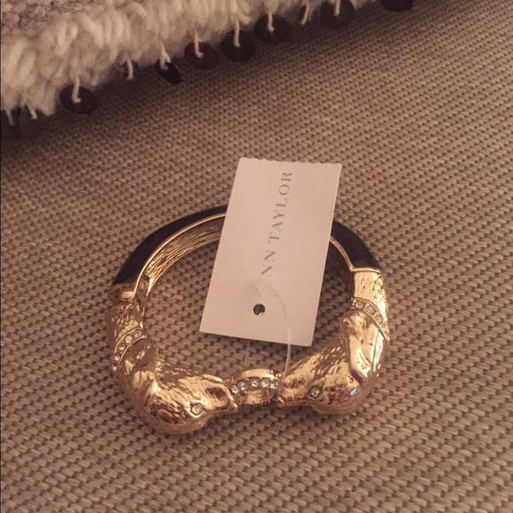 Ann Taylor Beagle Bangle