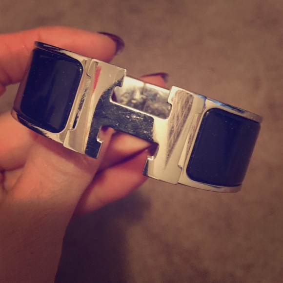 100%  Hermes clic clac bracelet in black & silver