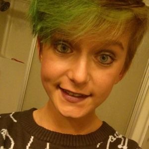 Meet your Posher, Abbygail