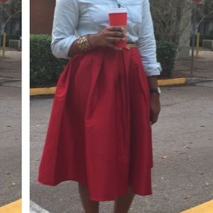 Red full skirt medium