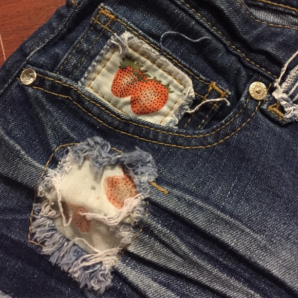 Dark denim Short - Picture 3 of 3