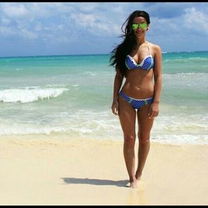 Beach bunny bikini size xs/s