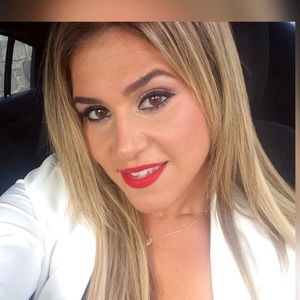 Meet your Posher, Tanya