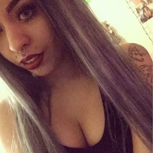 Meet your Posher, Alyssa