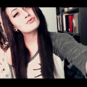 Meet your Posher, Haley