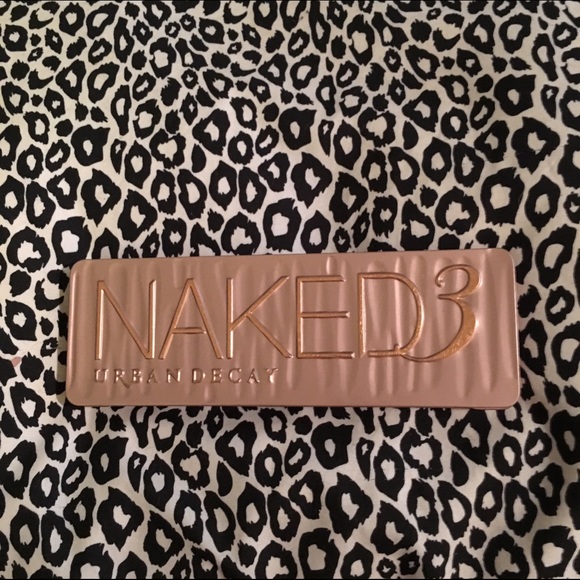 Urban decay naked 3