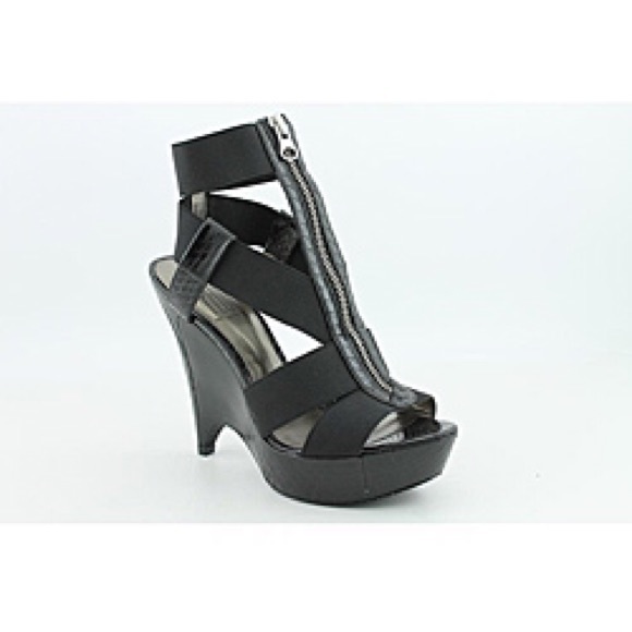 Brand New Pelle Moda Black Gaff 8.5