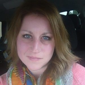 Meet your Posher, Stacey