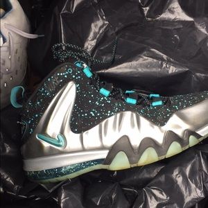 Barkleys foamposits metallic silver gamma blue