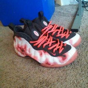Nike thermal foamposites