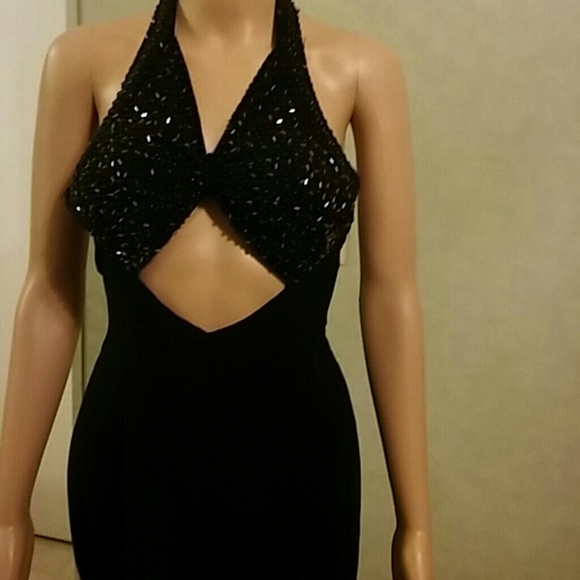 Alvce Designs Dresses & Skirts - New Years Evening dress 🎉🎉🎉