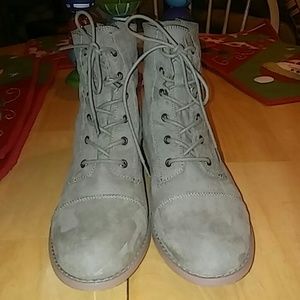 On hold till 2/3  Guess Olive Green Ankle