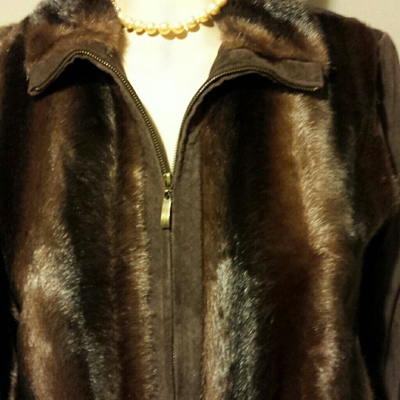Jacket - Picture 2 of 4
