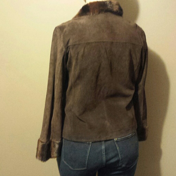 Jacket - Picture 3 of 4