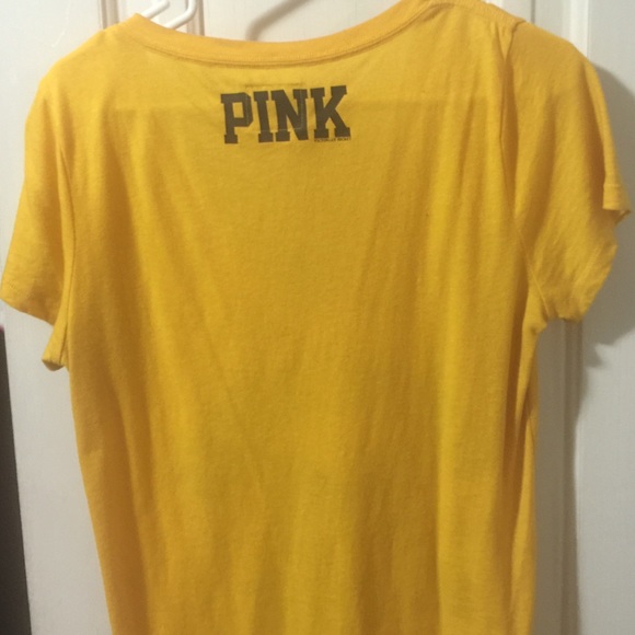 〽️ tee - Picture 3 of 4