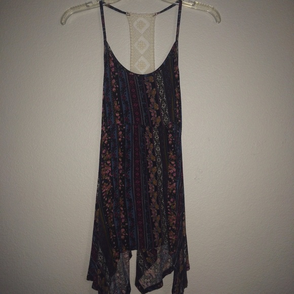 Cute Patterned Tank - Picture 1 of 1