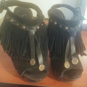 Jessica Simpson heels