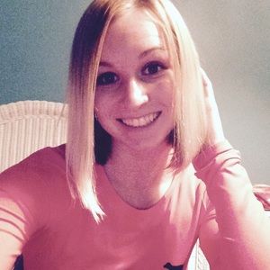 Meet your Posher, Alyssa
