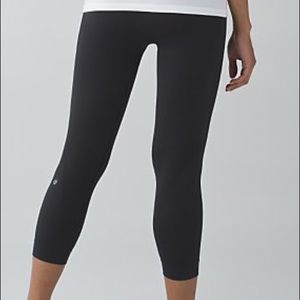 Lululemon Zone In Crop