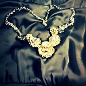 LOFT Flower Necklace